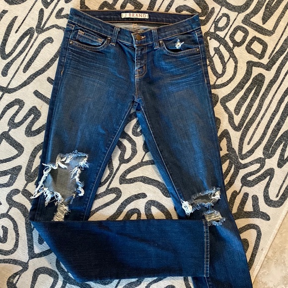 J BRAND (now Theory brand) Torn Jeans - Picture 1 of 3